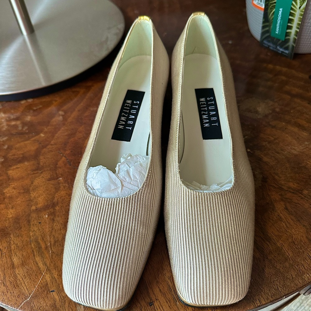 NEW Stuart Weitzman Tan Textured Square Toe Block Heel Vintage Shoes